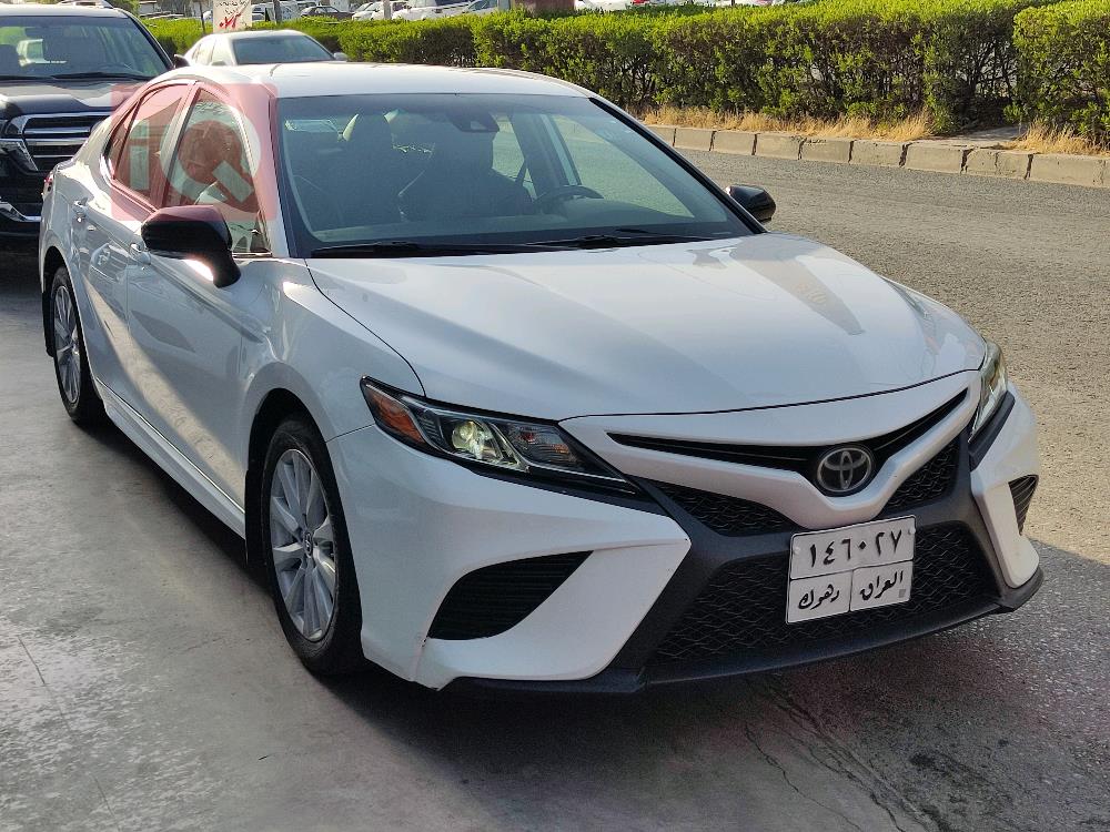 تۆیۆتا کامری